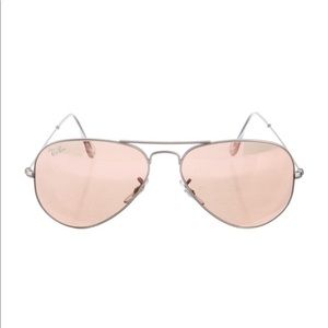 Ray-ban mirrored aviator sunglasses